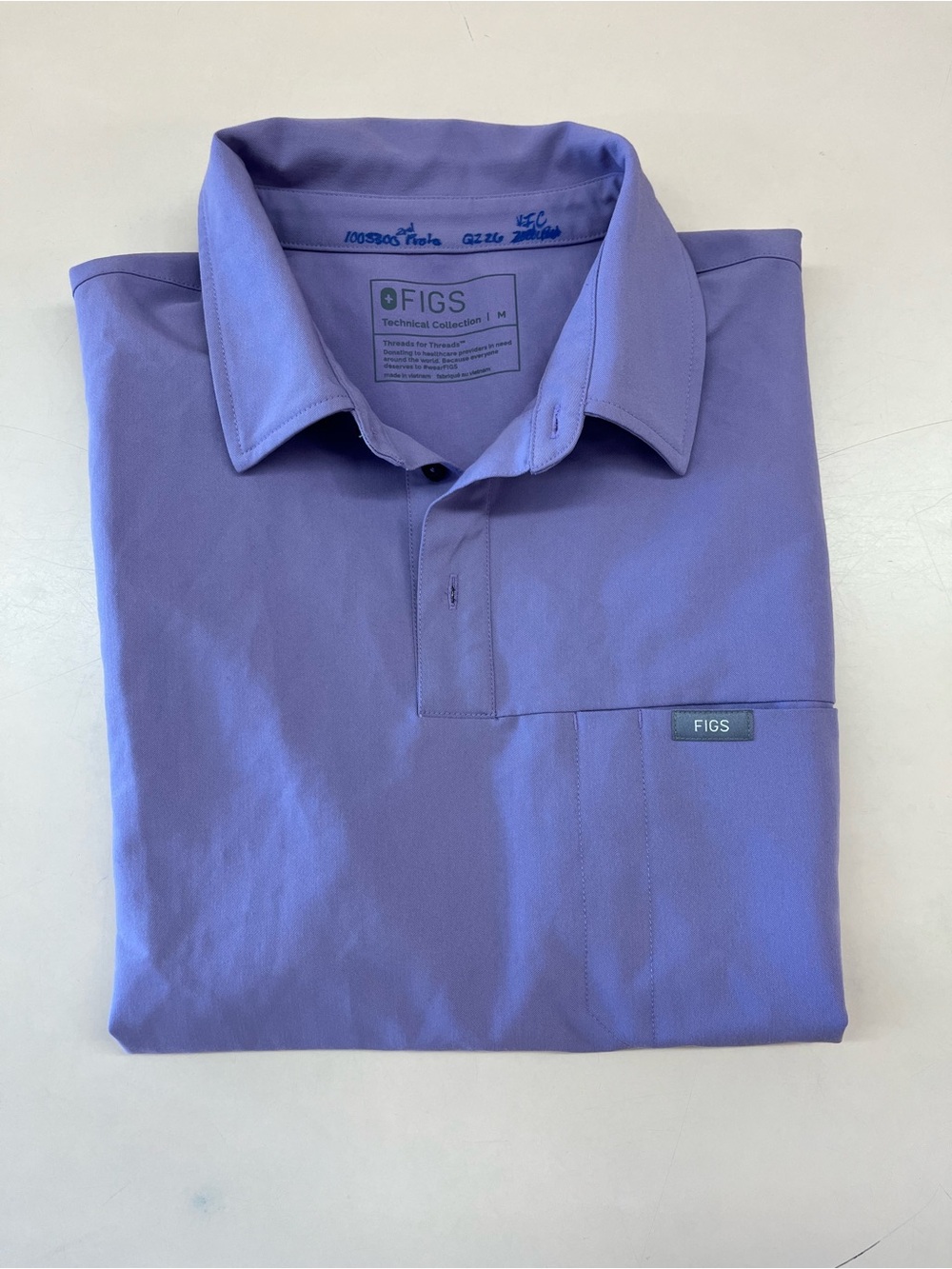 FIGS Men Scrub Top Purple Haze Medium